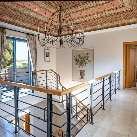 Villa Dasha By The *